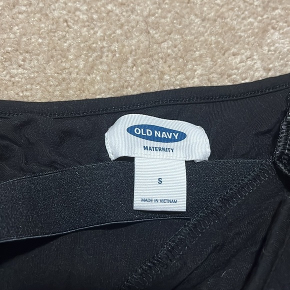 Old Navy nursing top - Picture 3 of 3